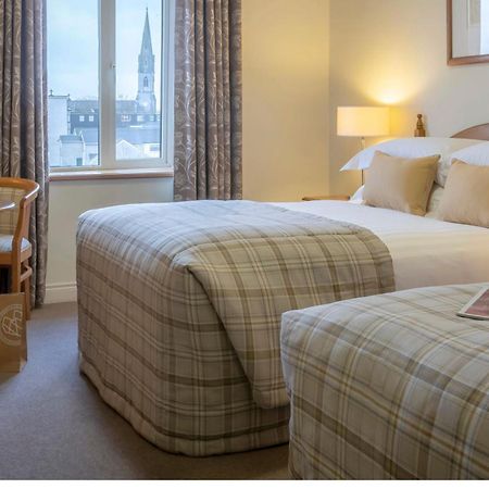 Temple Gate Hotel 에니스 외부 사진